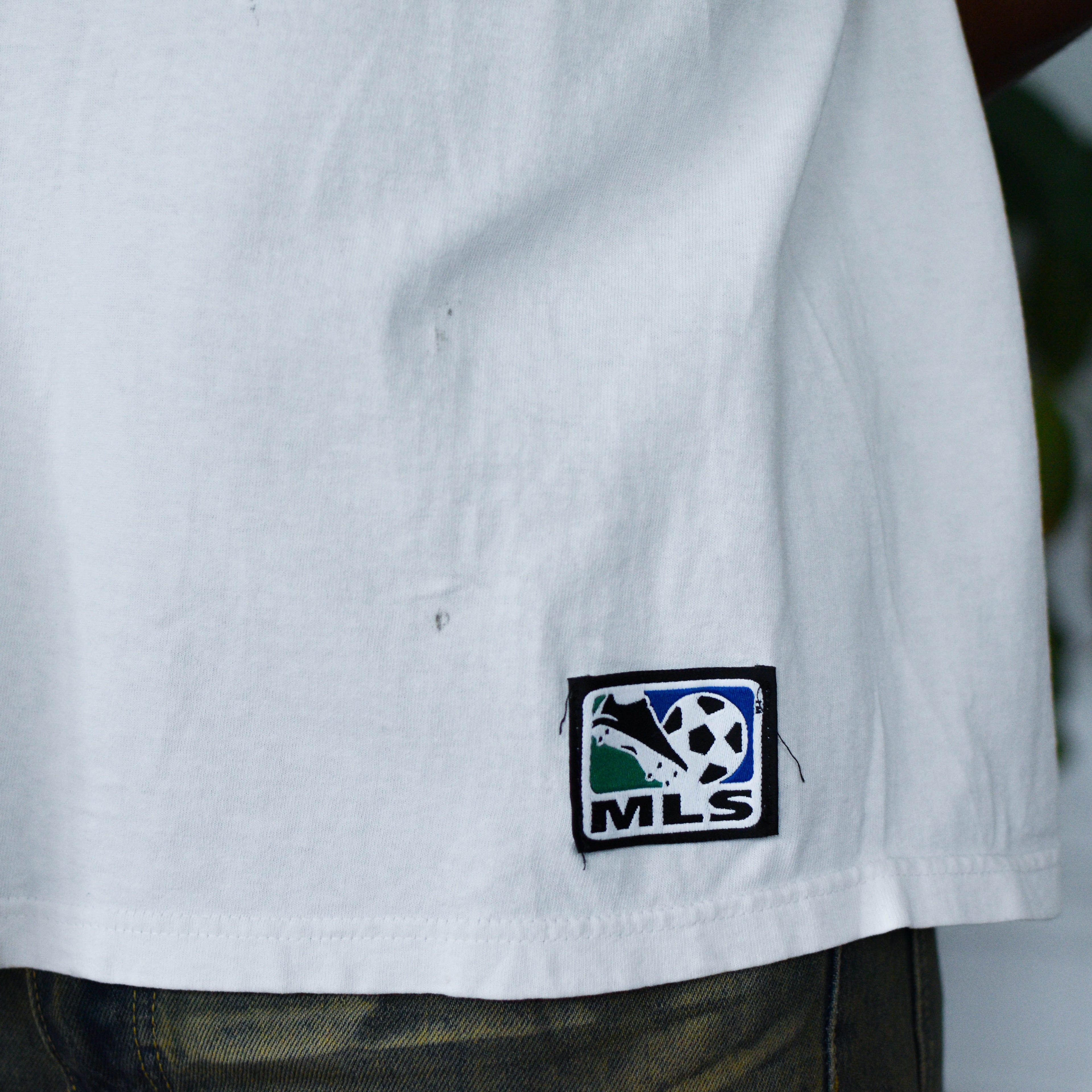 Vintage Early 2000s LA Galaxy Graphic T-Shirt