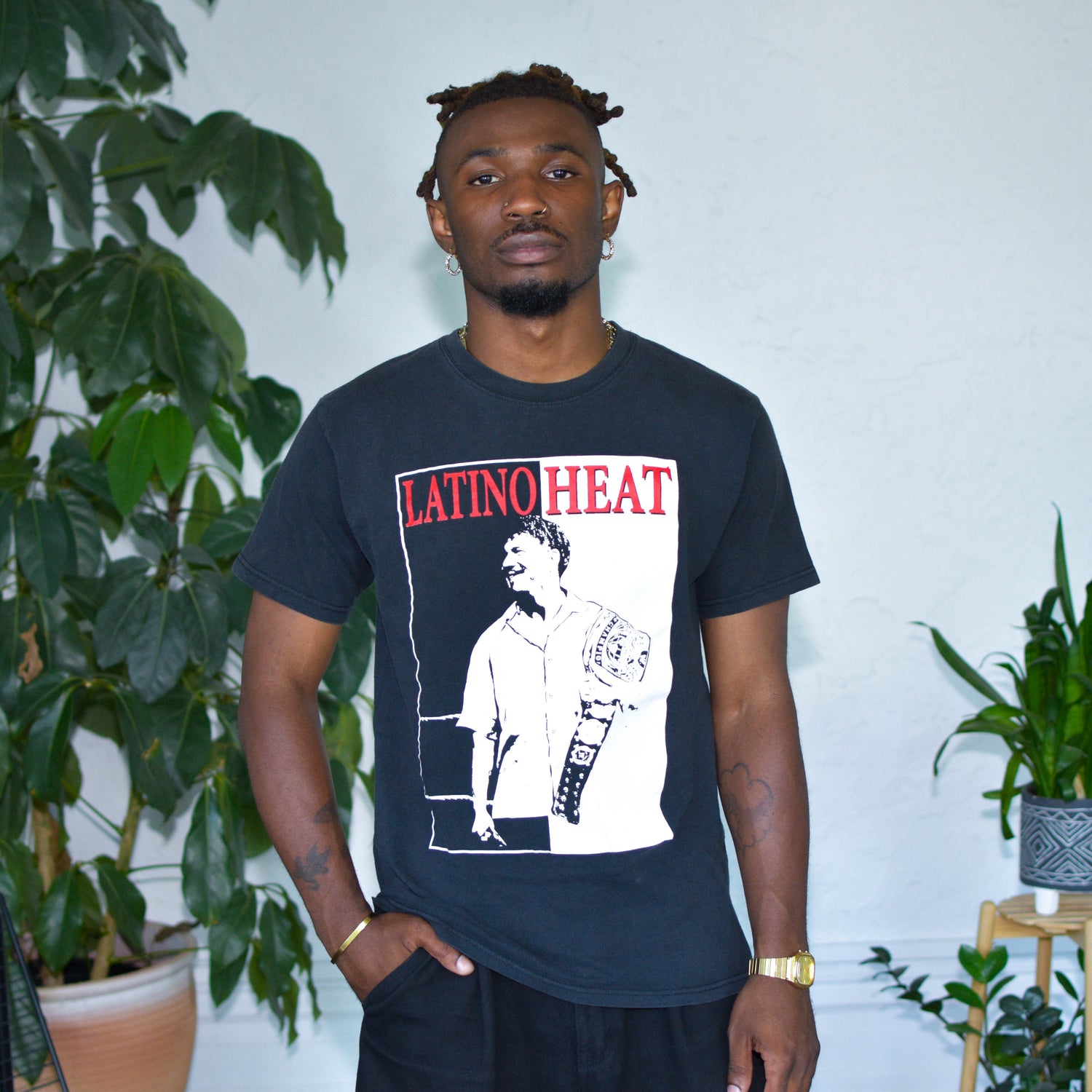 Vintage 2004 Eddie Guerrero "Addicted to the Heat" Graphic T-Shirt
