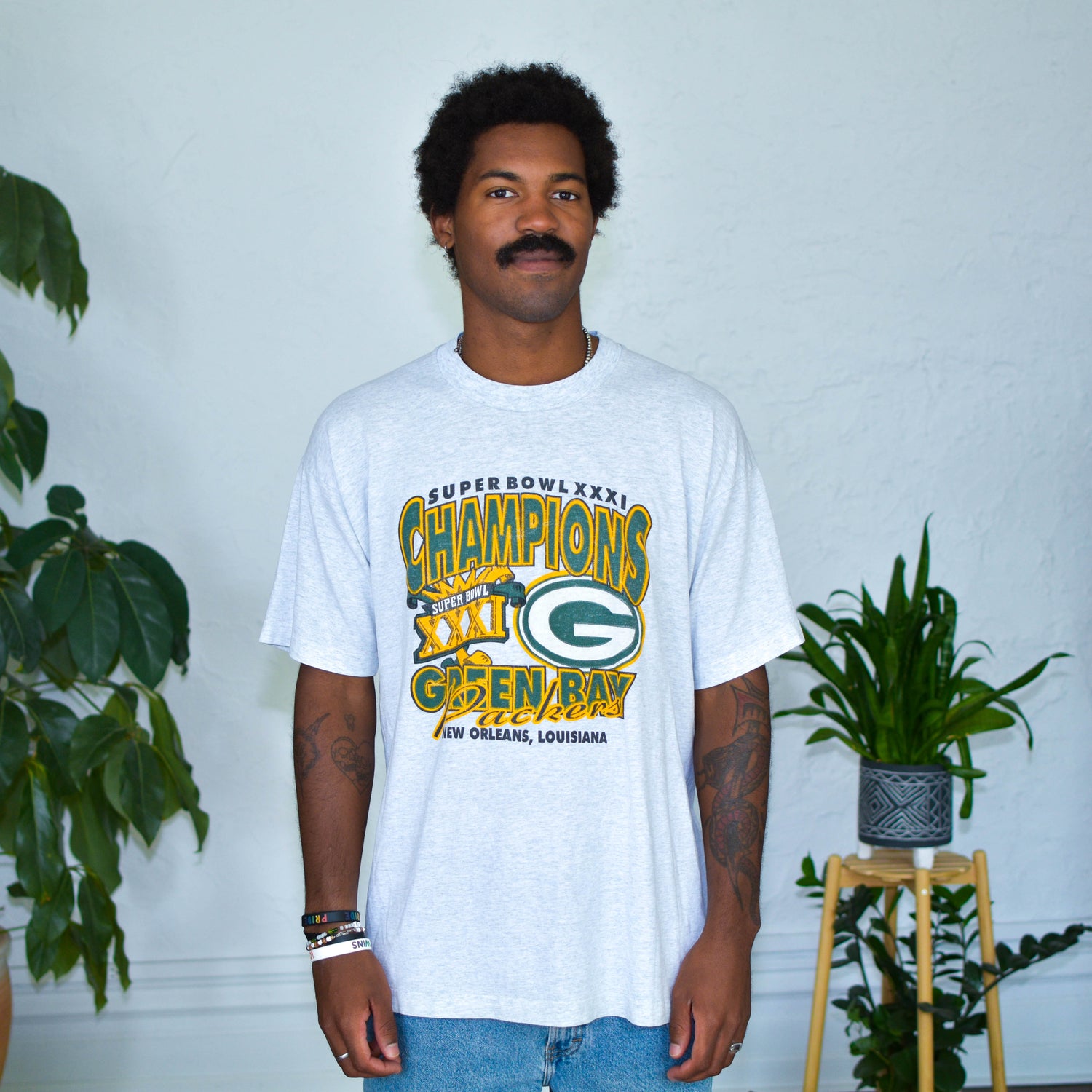 Vintage 1997 Green Bay Packers Superbowl Champions Graphic T-Shirt