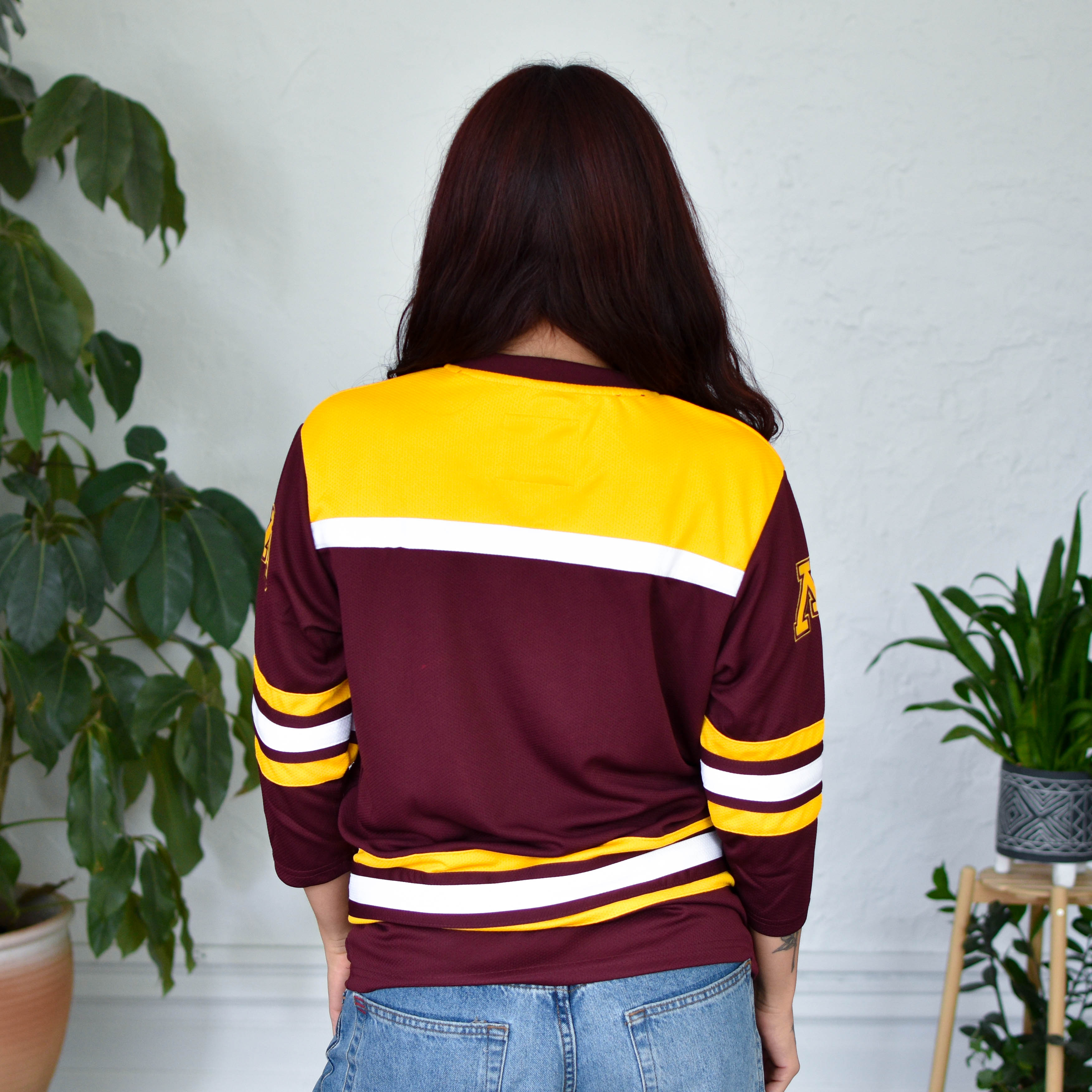 Vintage University of Minnesota Femme Hockey Jersey