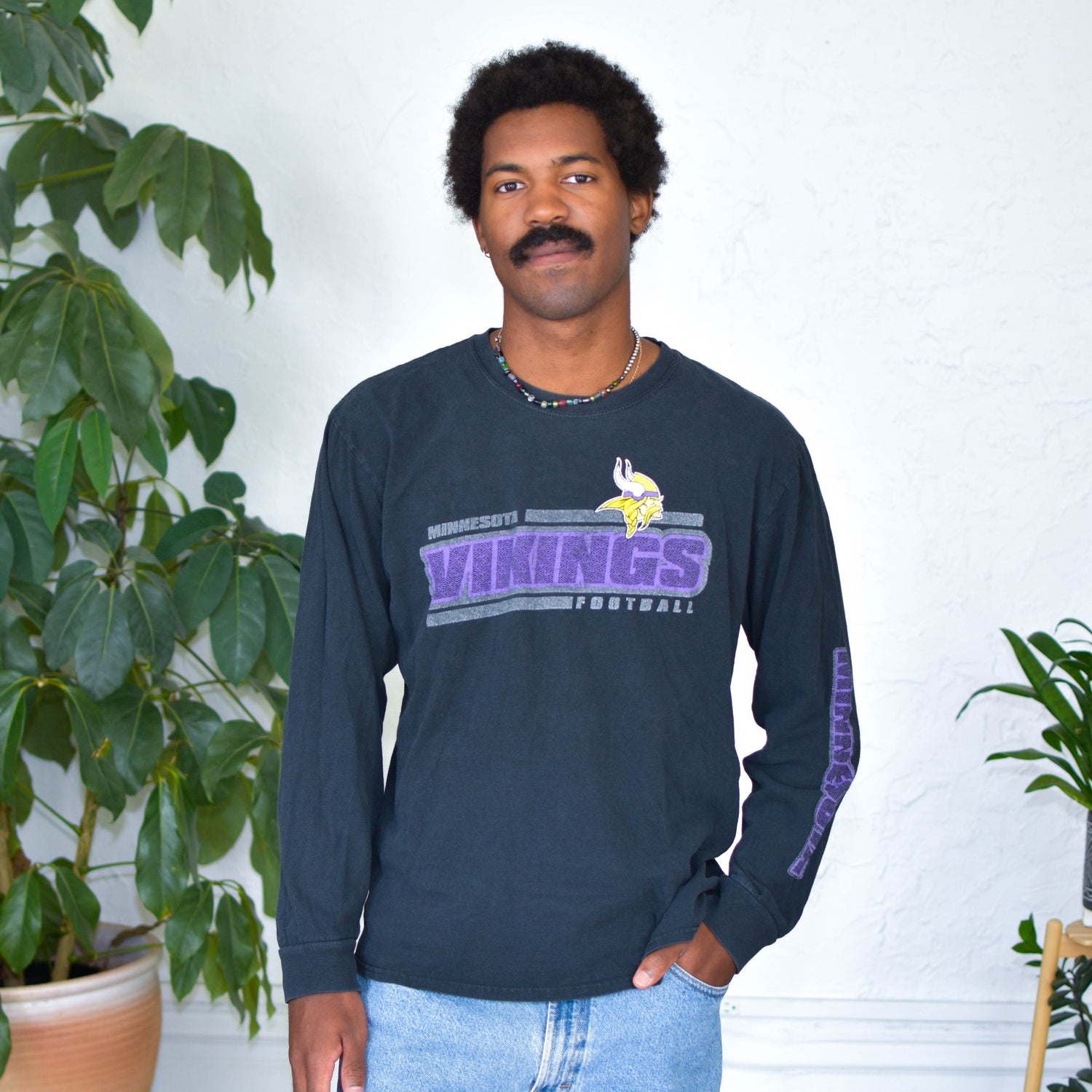 Vintage Minnesota Vikings Long-Sleeve T-Shirt