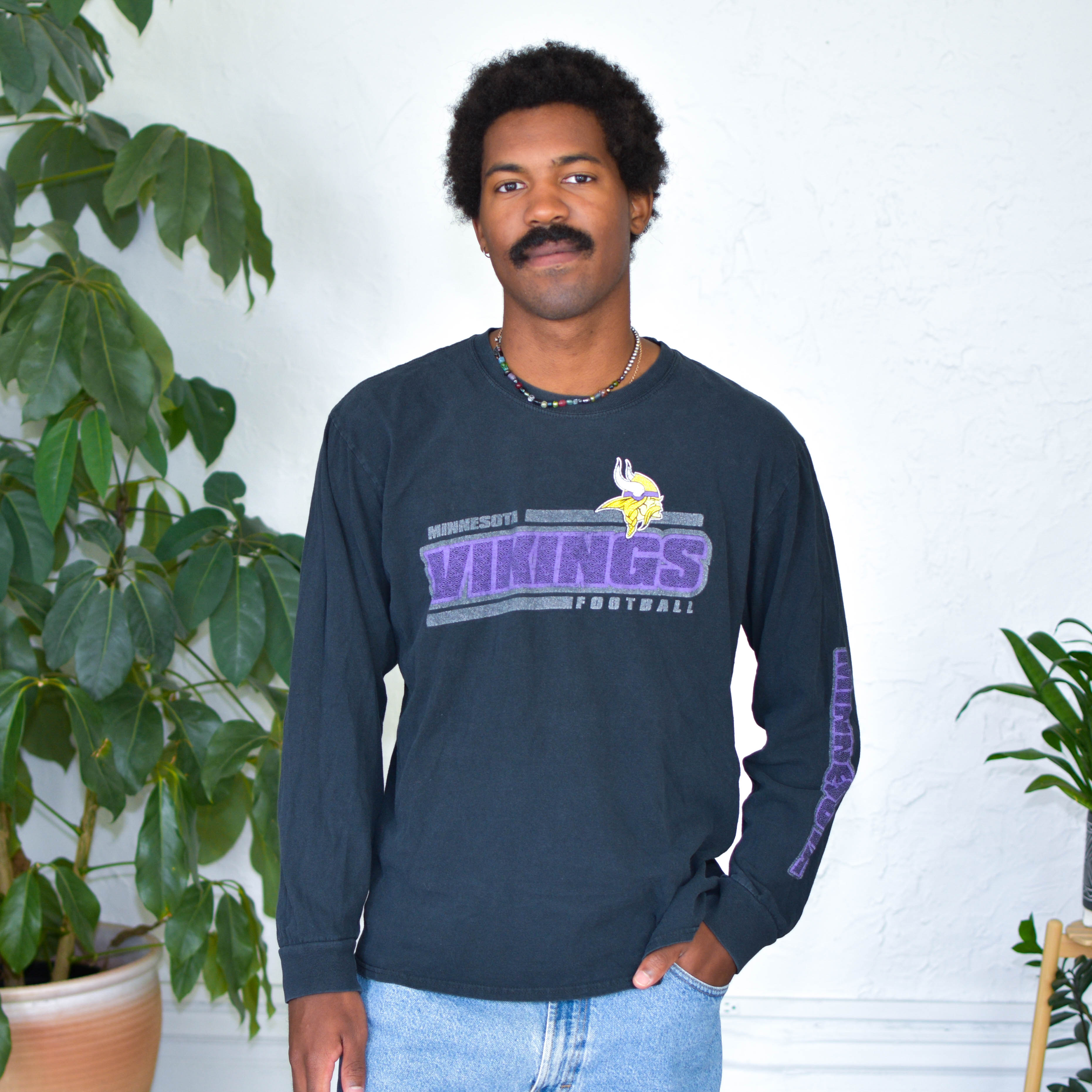 Vintage Minnesota Vikings Long-Sleeve T-Shirt