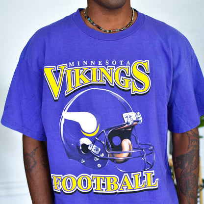 Vintage Minnesota Vikings 3D Logo T-Shirt