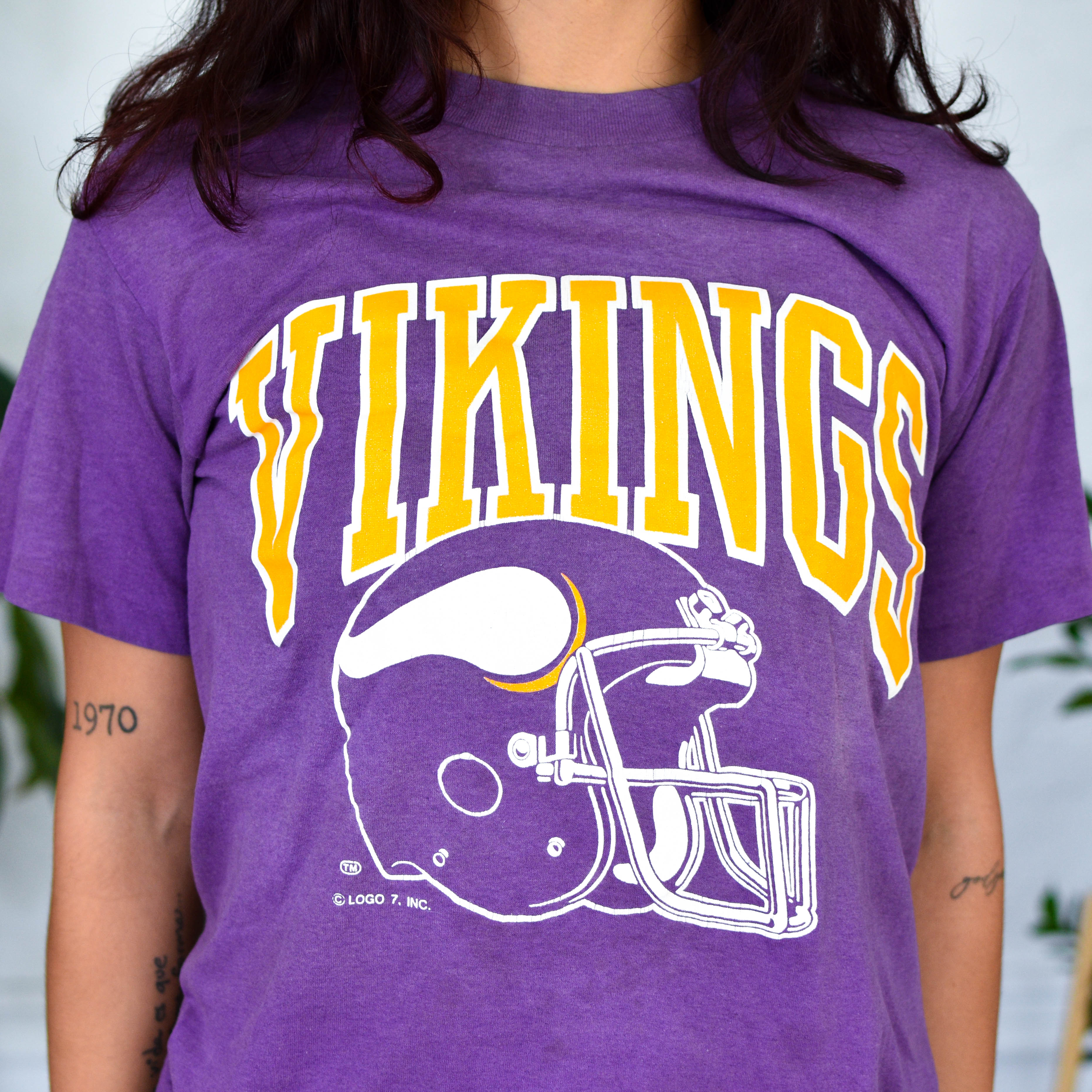 Vintage 80s Minnesota Vikings Logo 7 T-Shirt