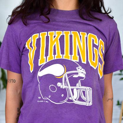 Vintage 80s Minnesota Vikings Logo 7 T-Shirt