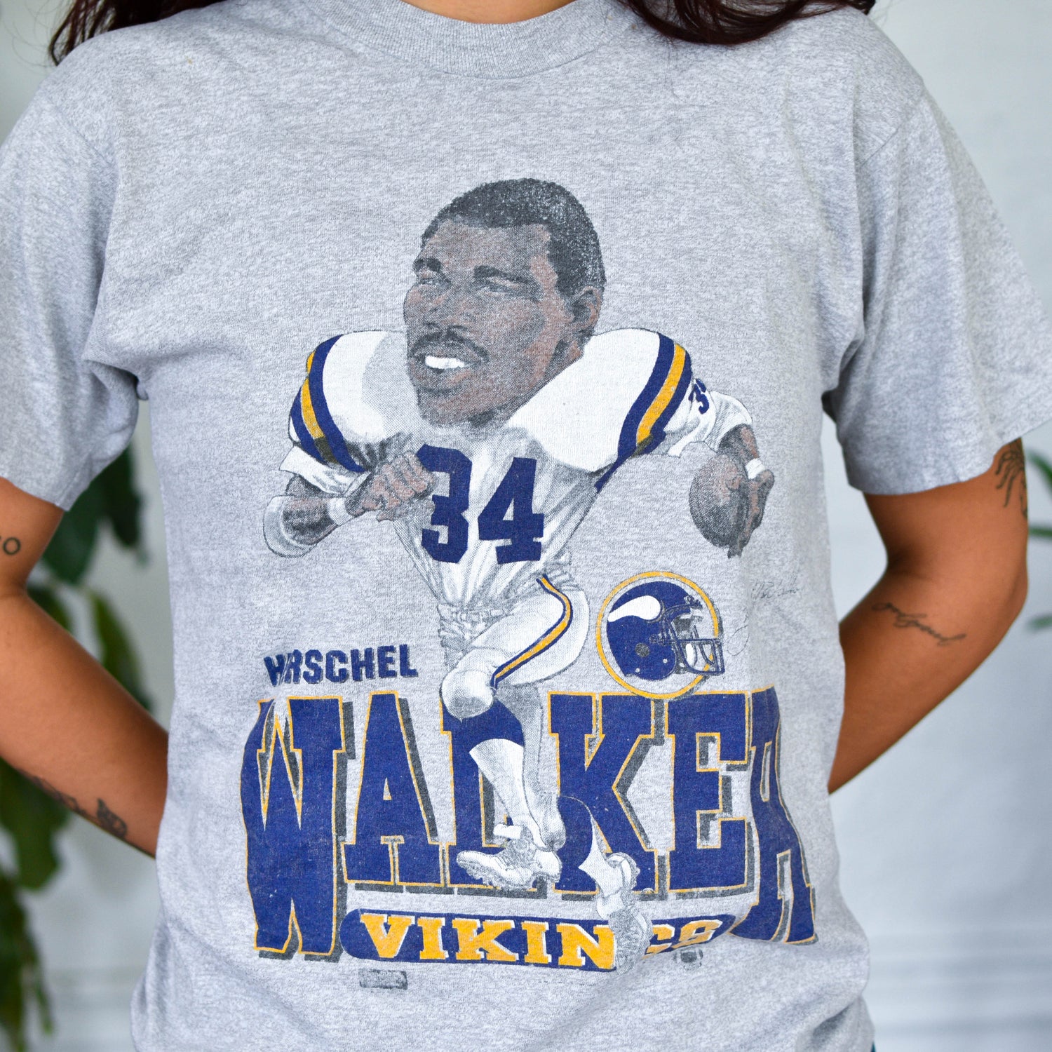 Vintage 80s Minnesota Vikings Herschel Walker Caricature T-Shirt