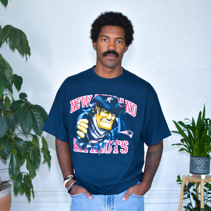 Vintage New England Patriots Caricature T-Shirt