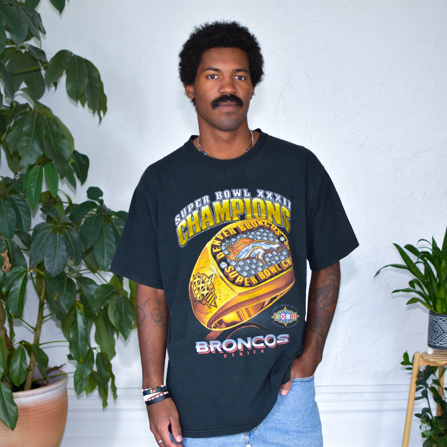 Vintage Denver Broncos Super Bowl 32 Champions T-Shirts