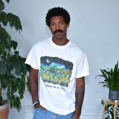 Vintage 1996 Green Bay Packers "Wishing on a Star" Graphic T-Shirt