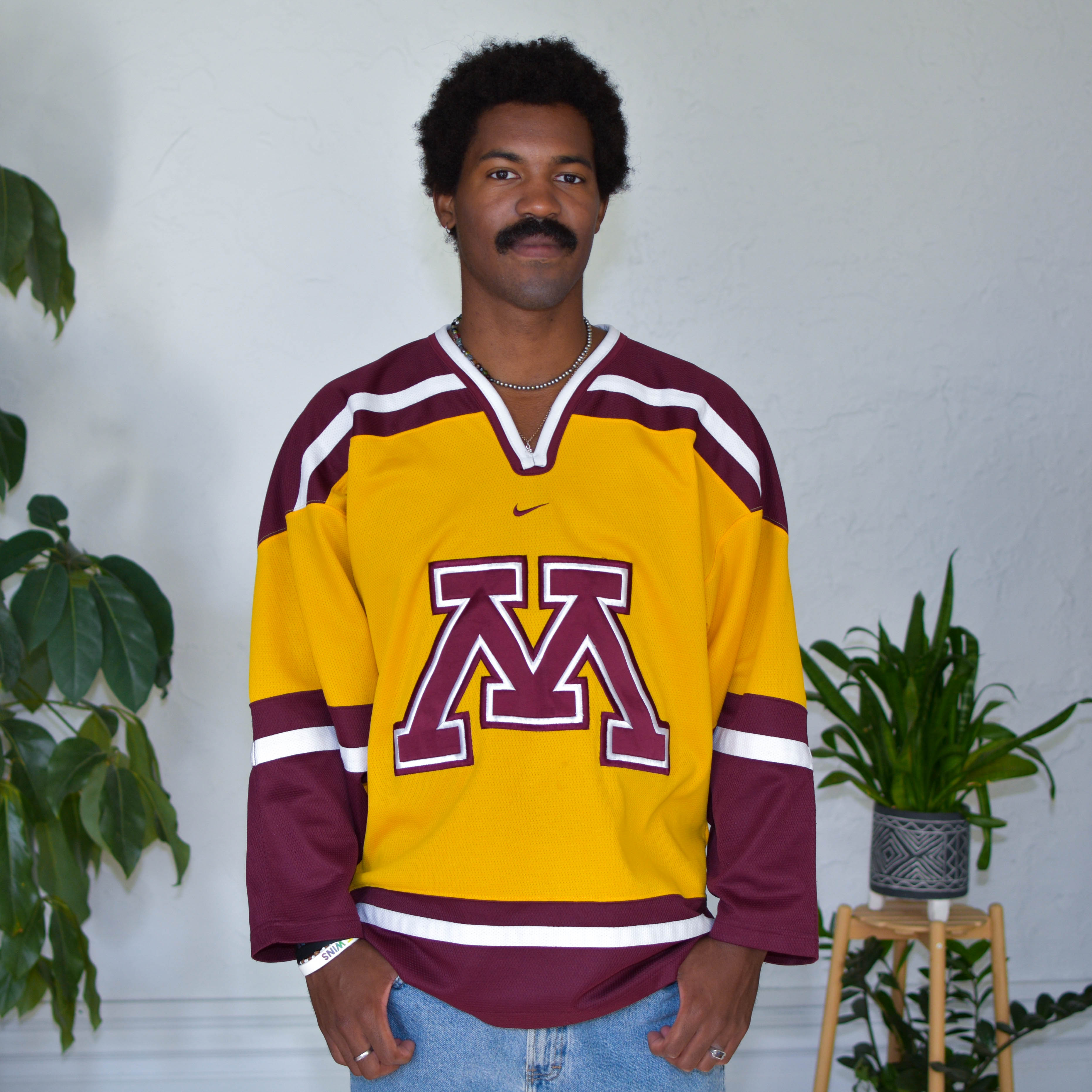 Vintage 2005 University of Minnesota Women&