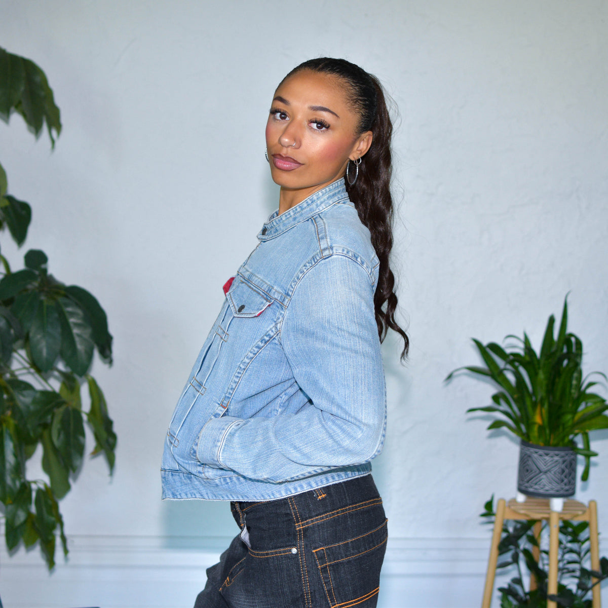Vintage Y2K Femme Tommy Hilfiger Light Washed Blue Denim Jacket