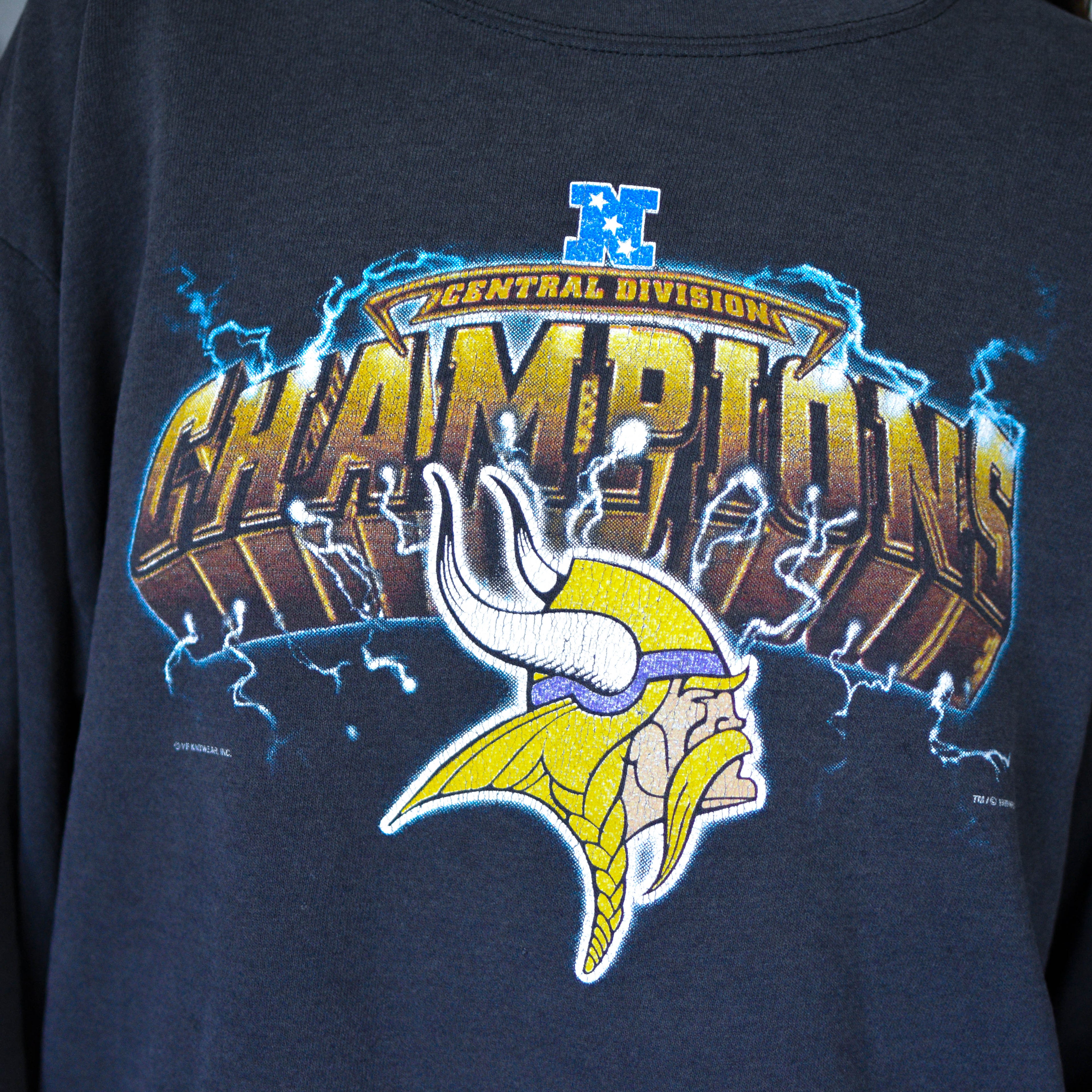 Vintage 1998 Minnesota Vikings Black Lightning Sweatshirt