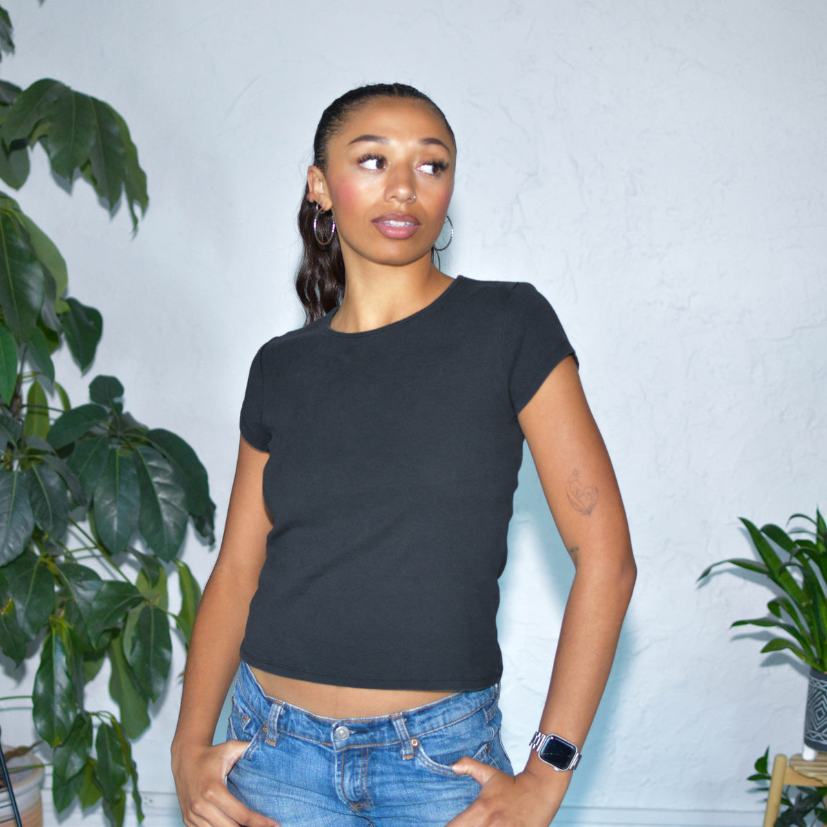 Vintage Y2K Femme The Limited Black T- Shirt