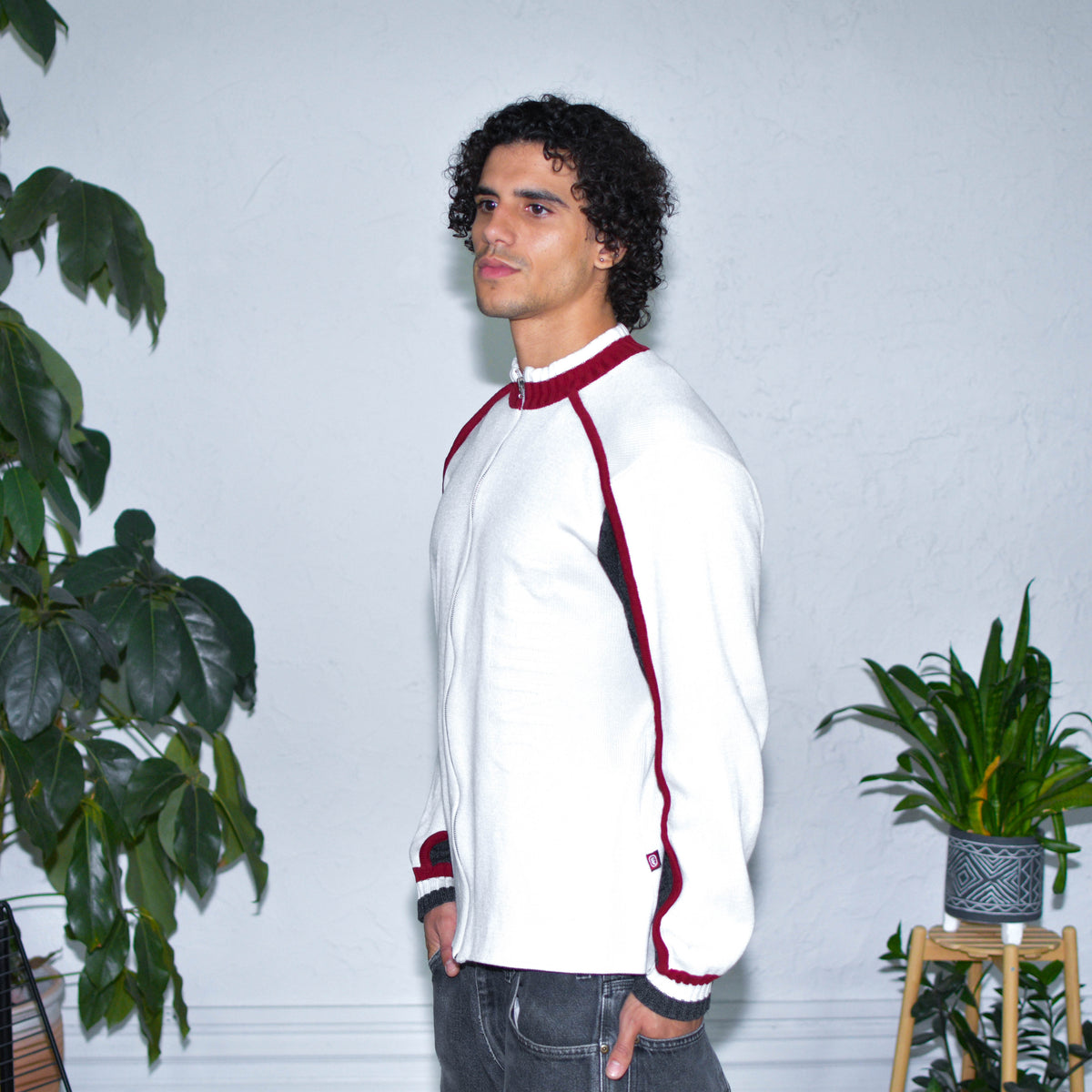 Vintage Y2K Ecko Cream Ribbed Knit Zip-Up