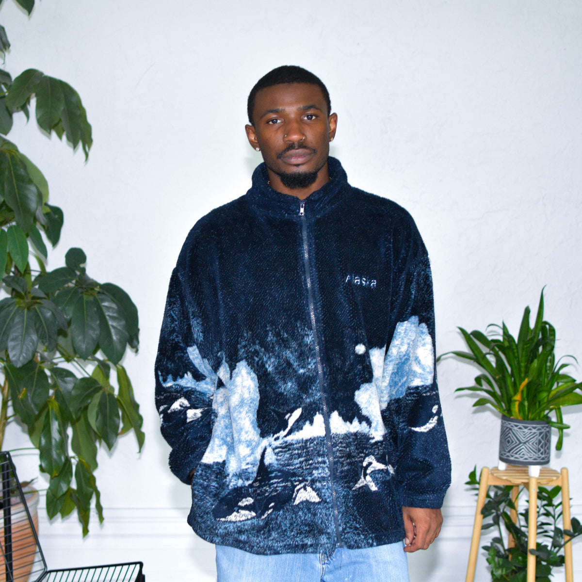Vintage 90s Black Outdoors Orca Whale Fleece Jacket