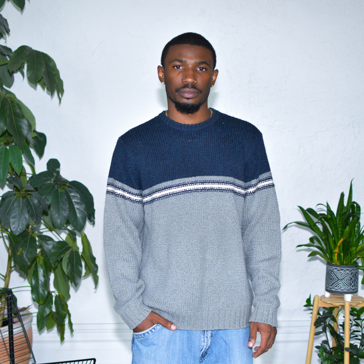 Vintage Y2K Bullhead Knit Crewneck Striped Sweater