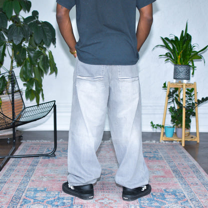 Vintage Y2K Light Grey Baggy SouthPole Denim Jeans