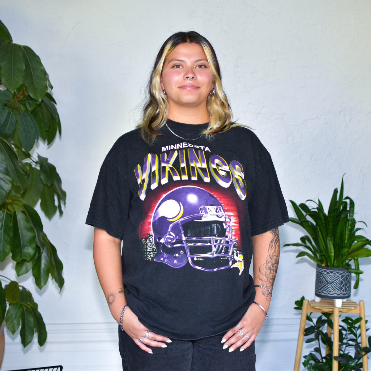 Vintage Minnesota Vikings 3D Helmet Graphic T-Shirt