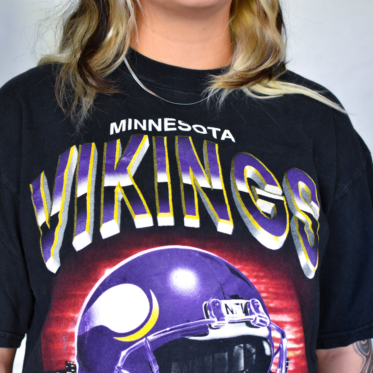 Vintage Minnesota Vikings 3D Helmet Graphic T-Shirt
