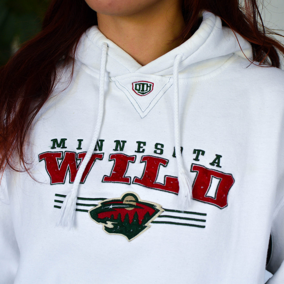 Vintage Minnesota Wild White Embroidered Hooded Sweatshirt