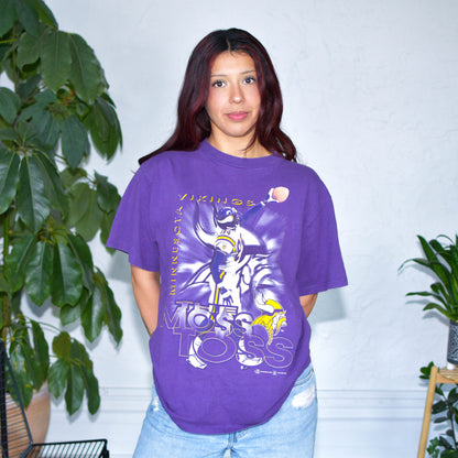 Vintage 1998 Minnesota Vikings Randy Moss Graphic T-Shirt