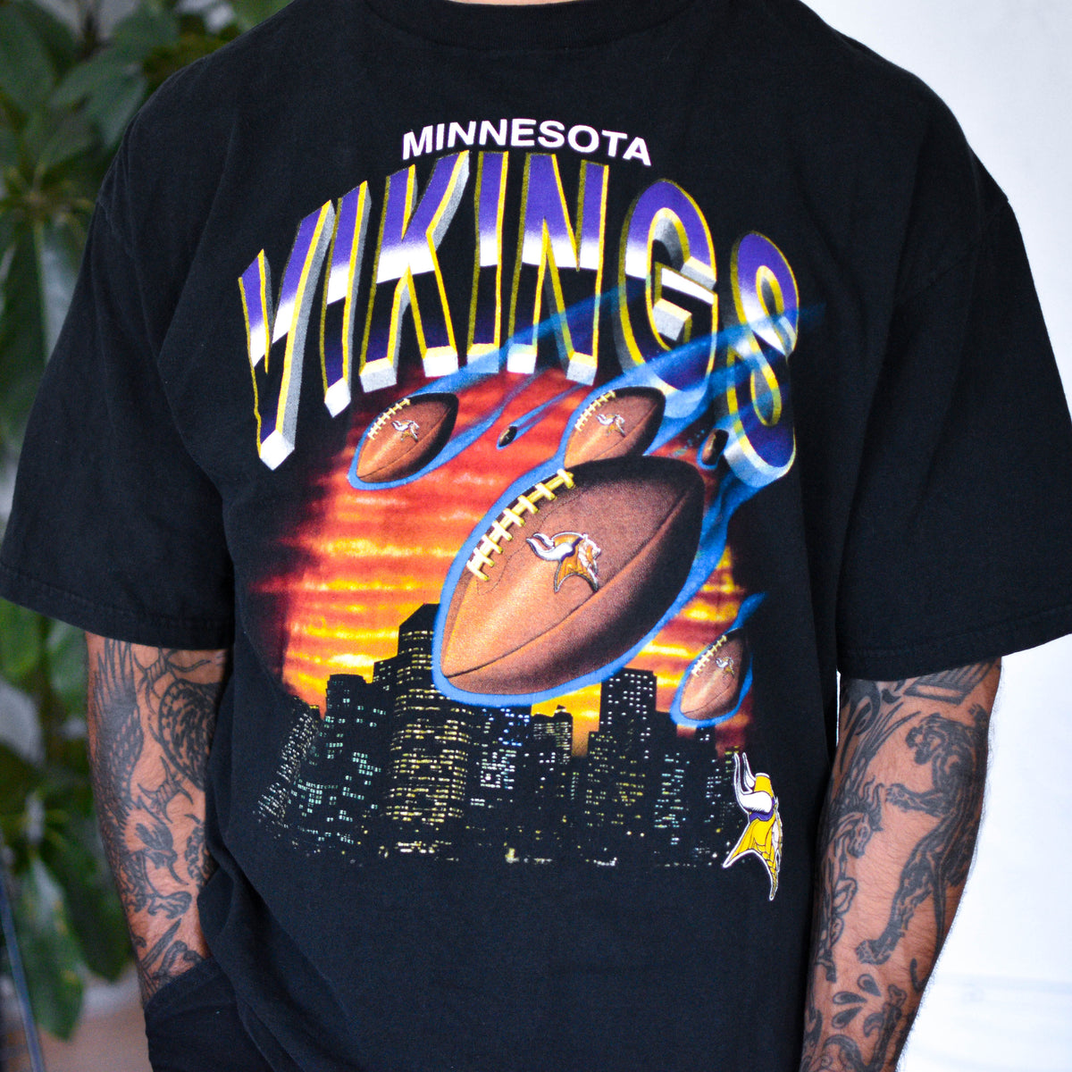 Vintage Minnesota Vikings 3D Skyline Graphic T-Shirt