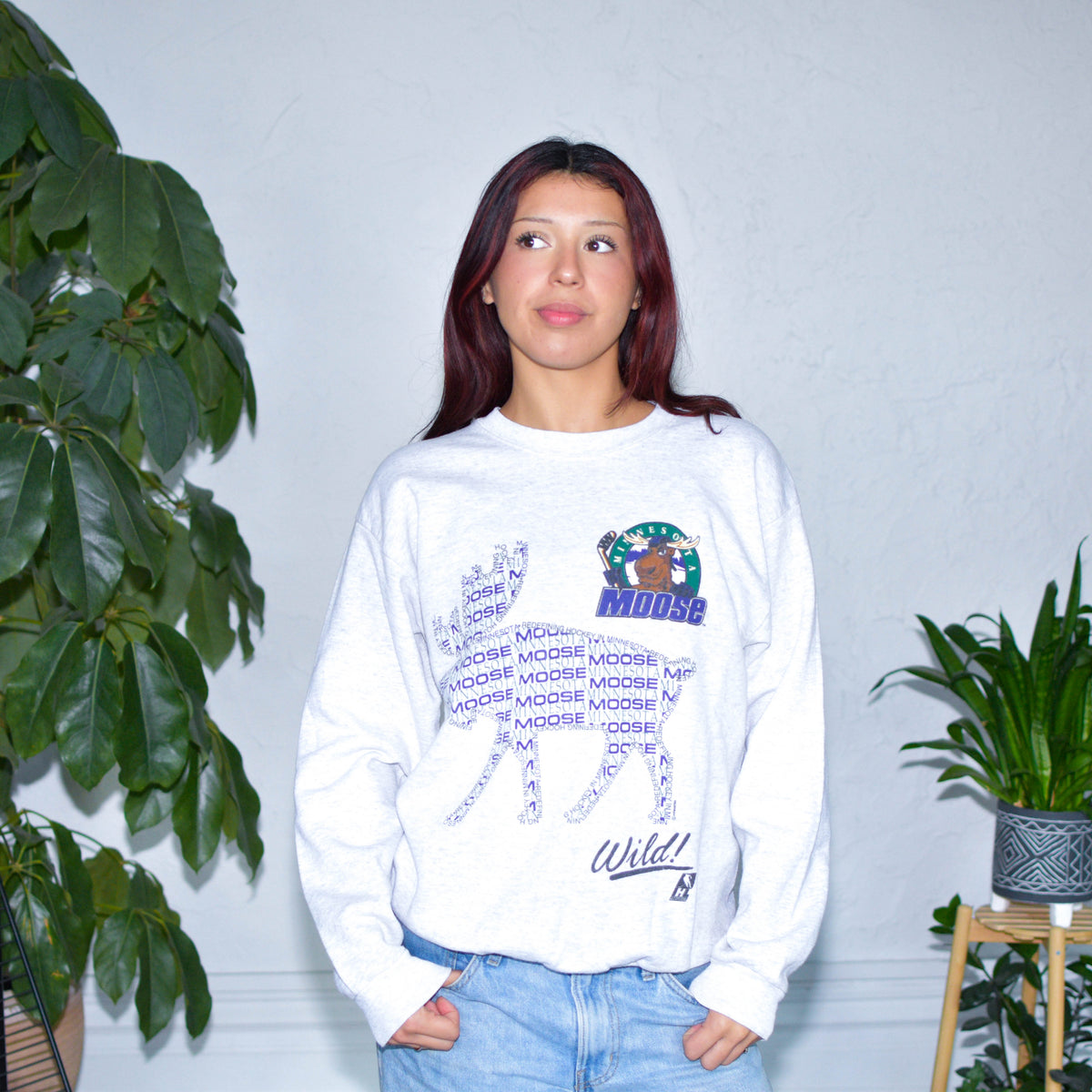 Vintage Minnesota Moose Gray Sweatshirt