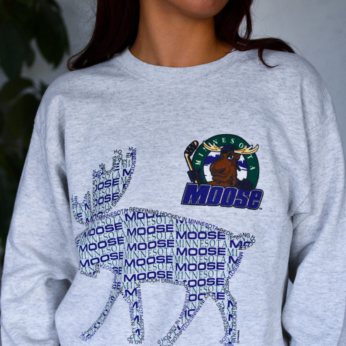 Vintage Minnesota Moose Gray Sweatshirt