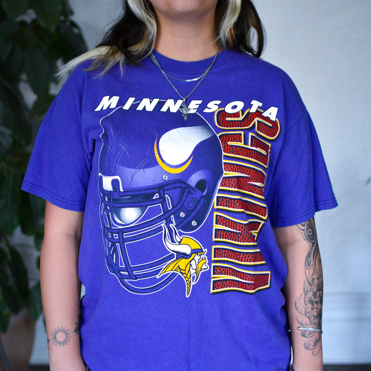 Vintage Minnesota Vikings 3D Helmet Graphic T-Shirt