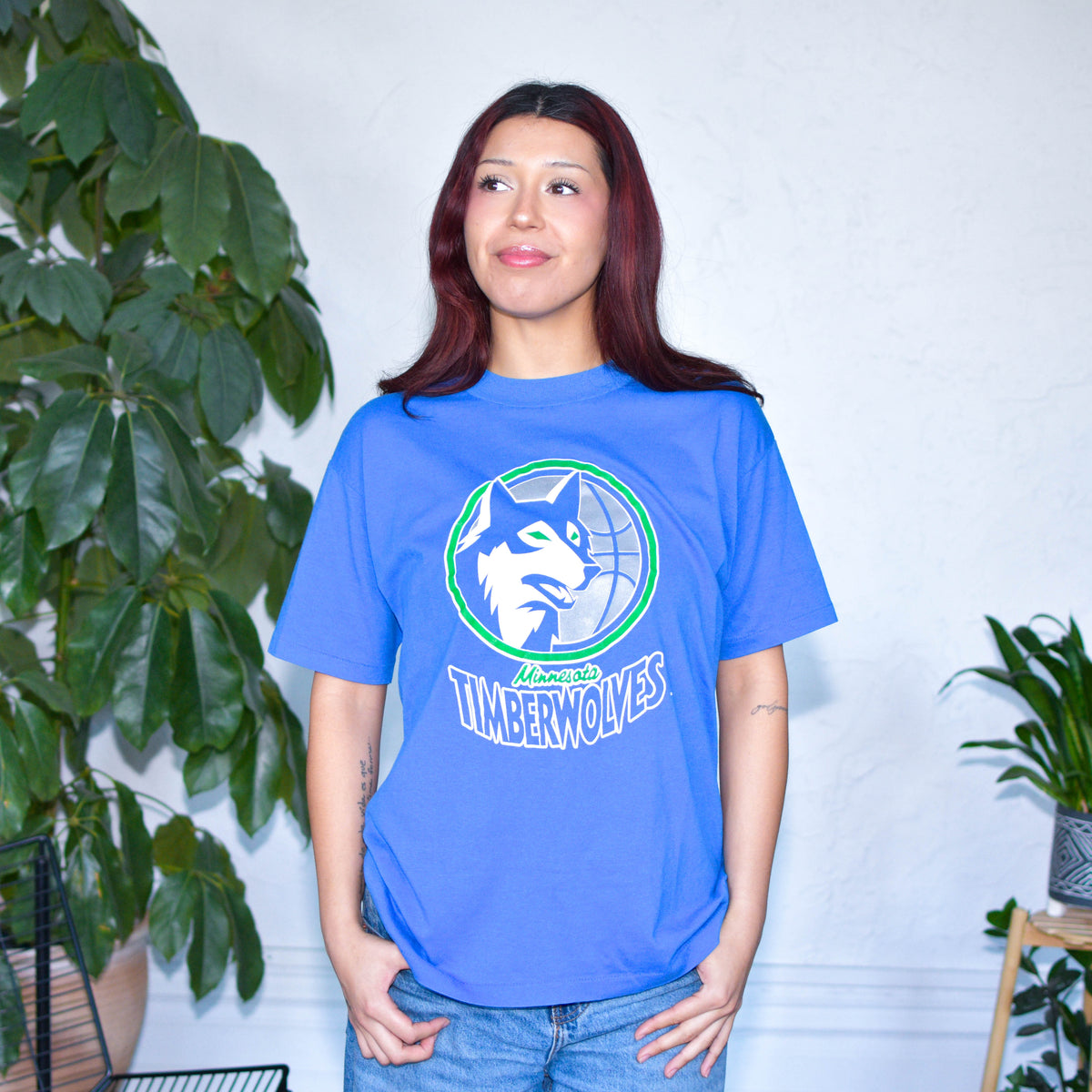Vintage 90s Blue Minnesota Timberwolves Logo T-Shirt