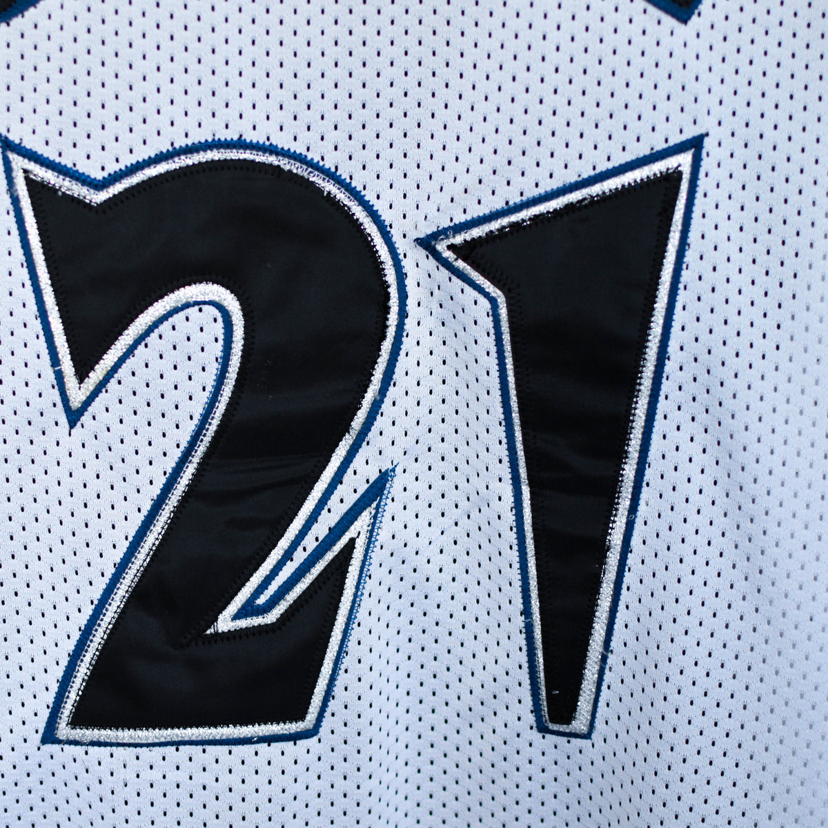 Vintage 90s Minnesota Timberwolves Kevin Garnett Reebok Jersey