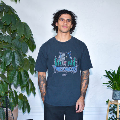 Vintage Minnesota Timberwolves Distressed Logo T-Shirt