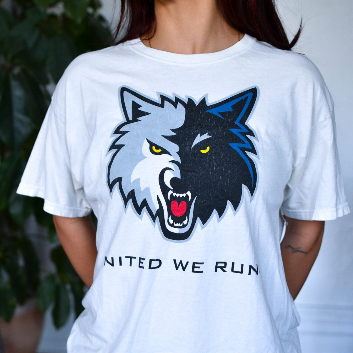 Vintage Minnesota Timberwolves "United We Run" White T-Shirt
