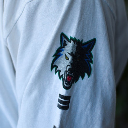 Vintage Minnesota Timberwolves Reebok Long Sleeve White T-Shirt