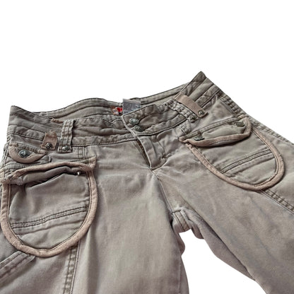 Vintage Y2K No Boundaries Flare Cargo Pants