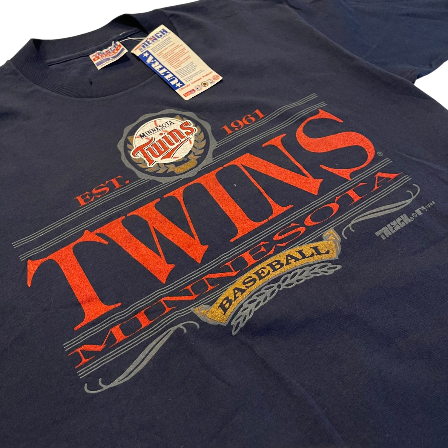 Vintage 1992 Minnesota Twins Graphic T-Shirt