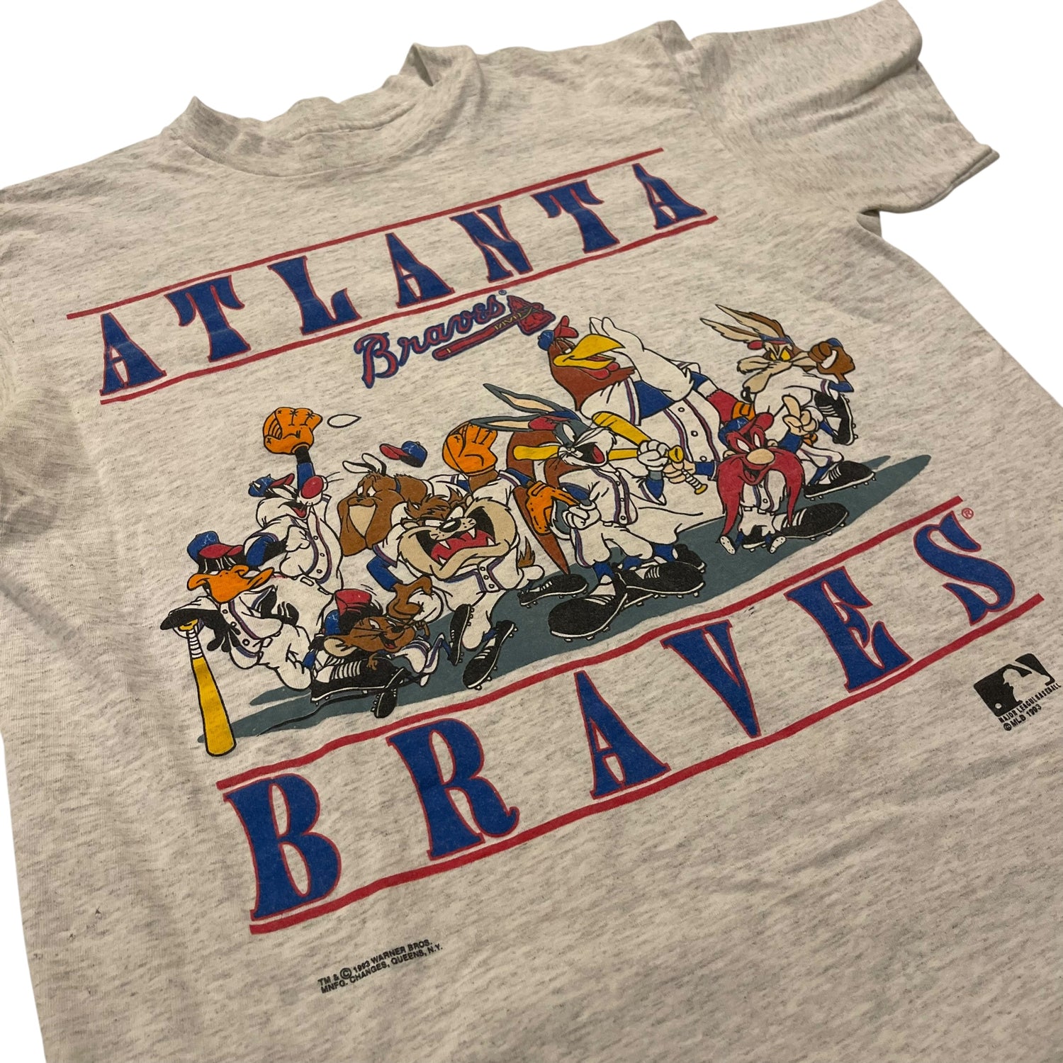 Vintage 1993 Atlanta Braves Looney Tunes T-Shirt