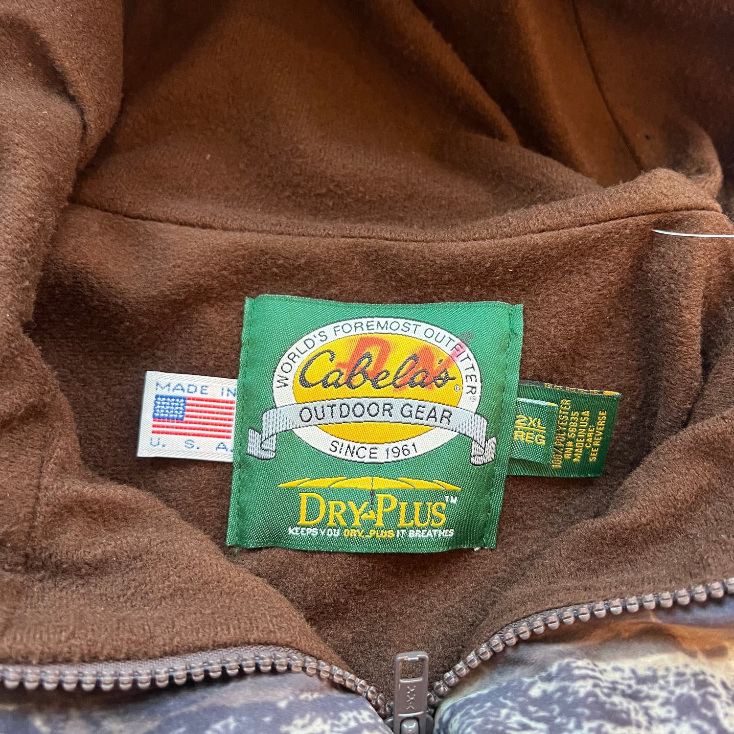 Vintage Cabelas Camo Fleece-Lined Jacket