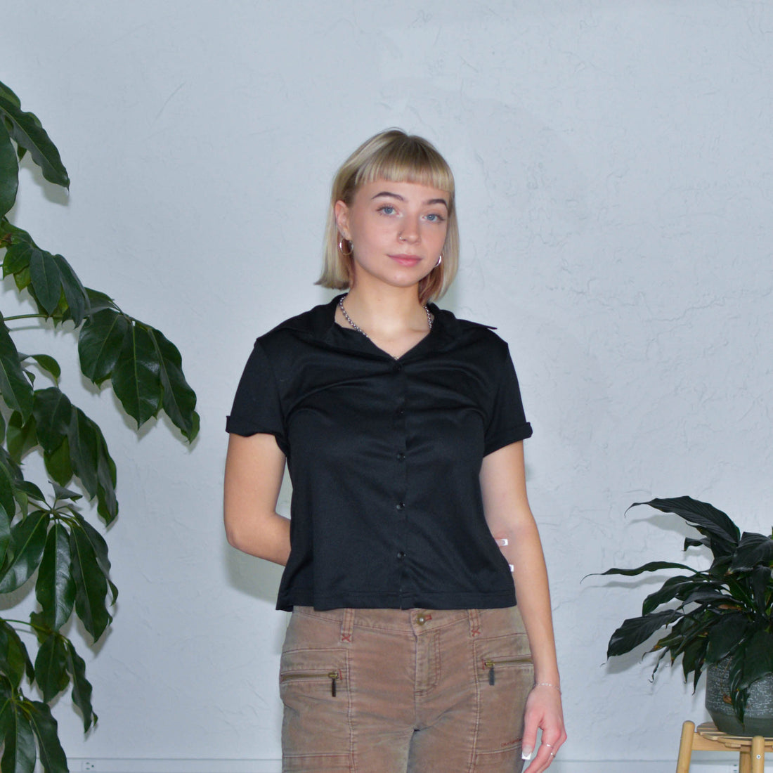 Vintage Black Collard Button Up Short Sleeve Top