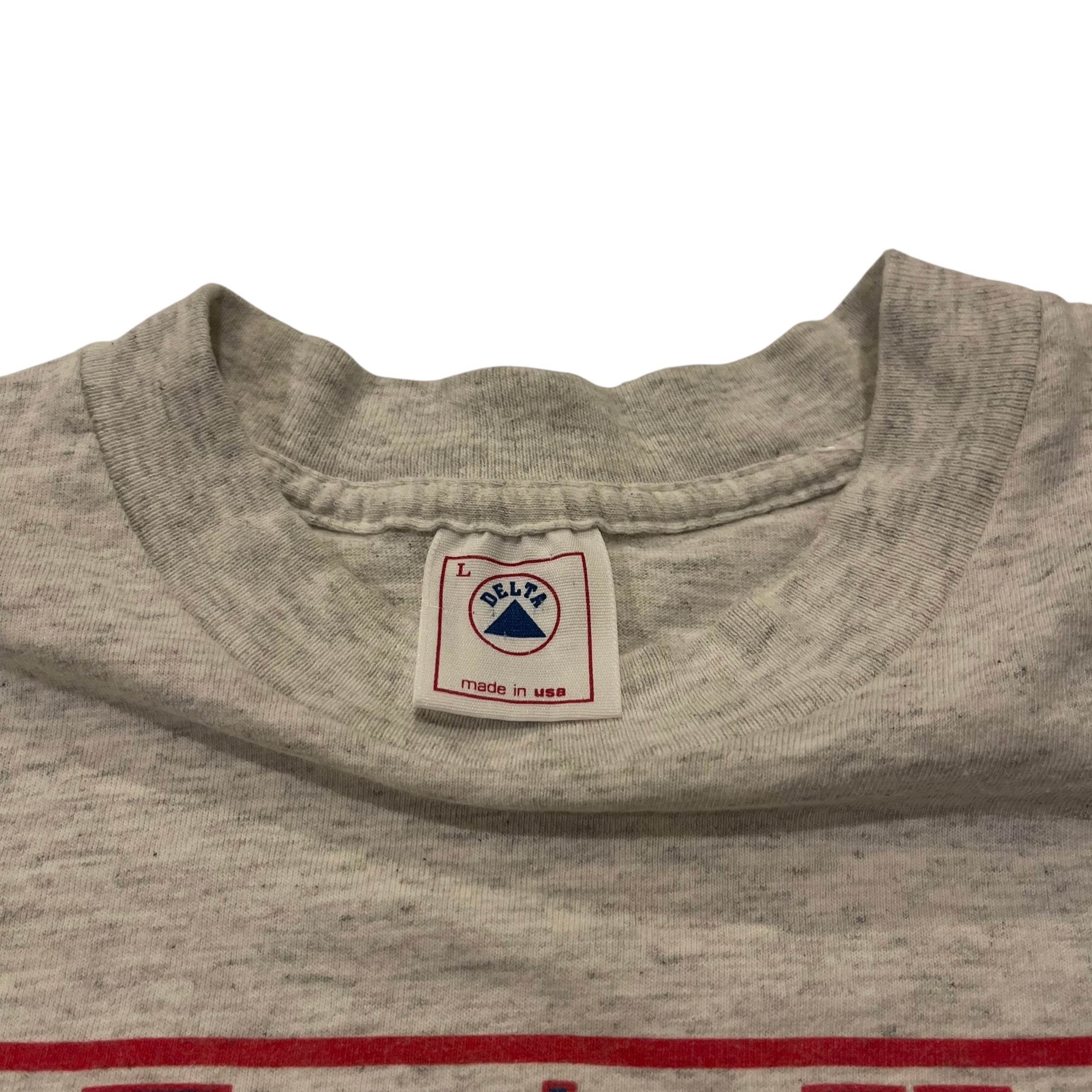 Vintage 1993 Atlanta Braves Looney Tunes T-Shirt