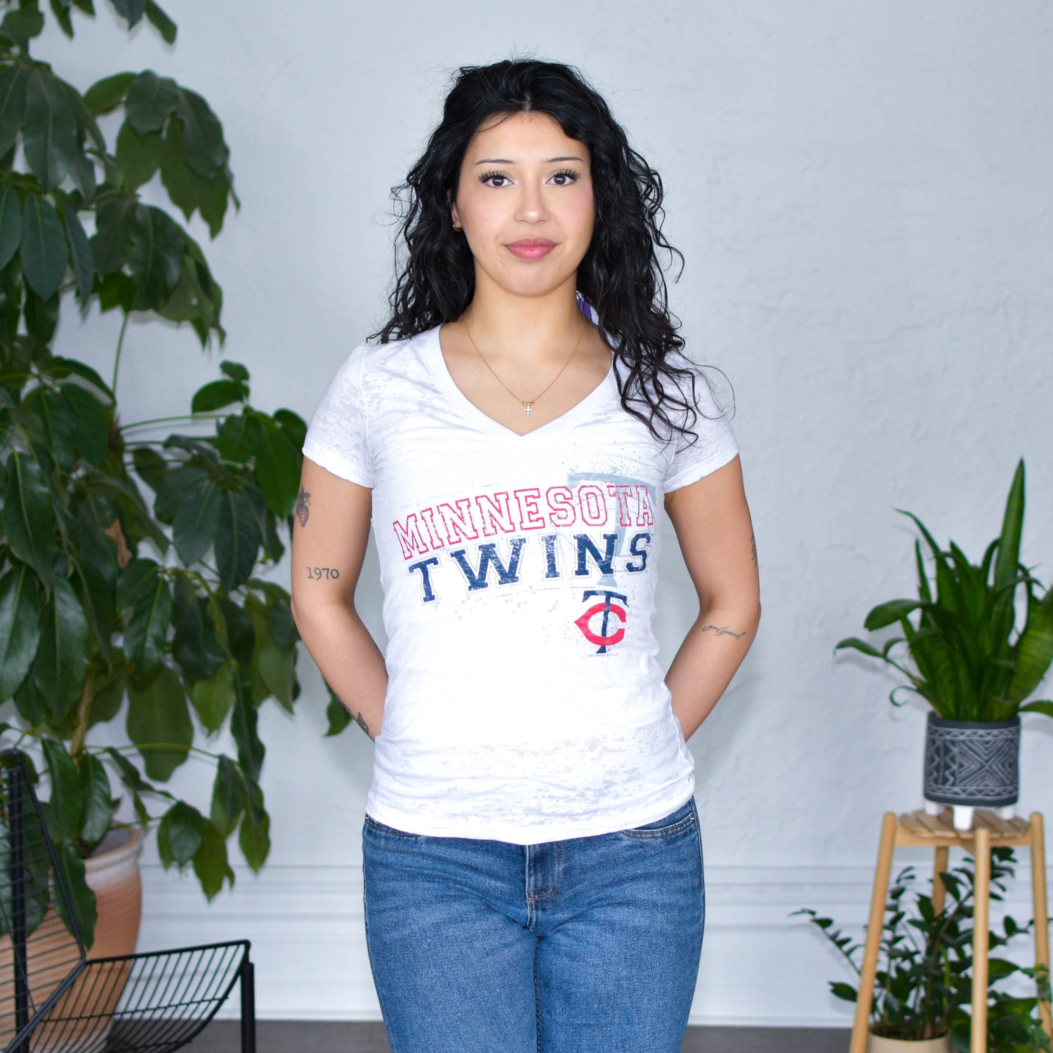 Vintage Minnesota Twins Femme Graphic T-Shirt