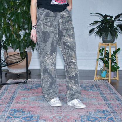 Vintage Columbia Double Knee Camo Jeans