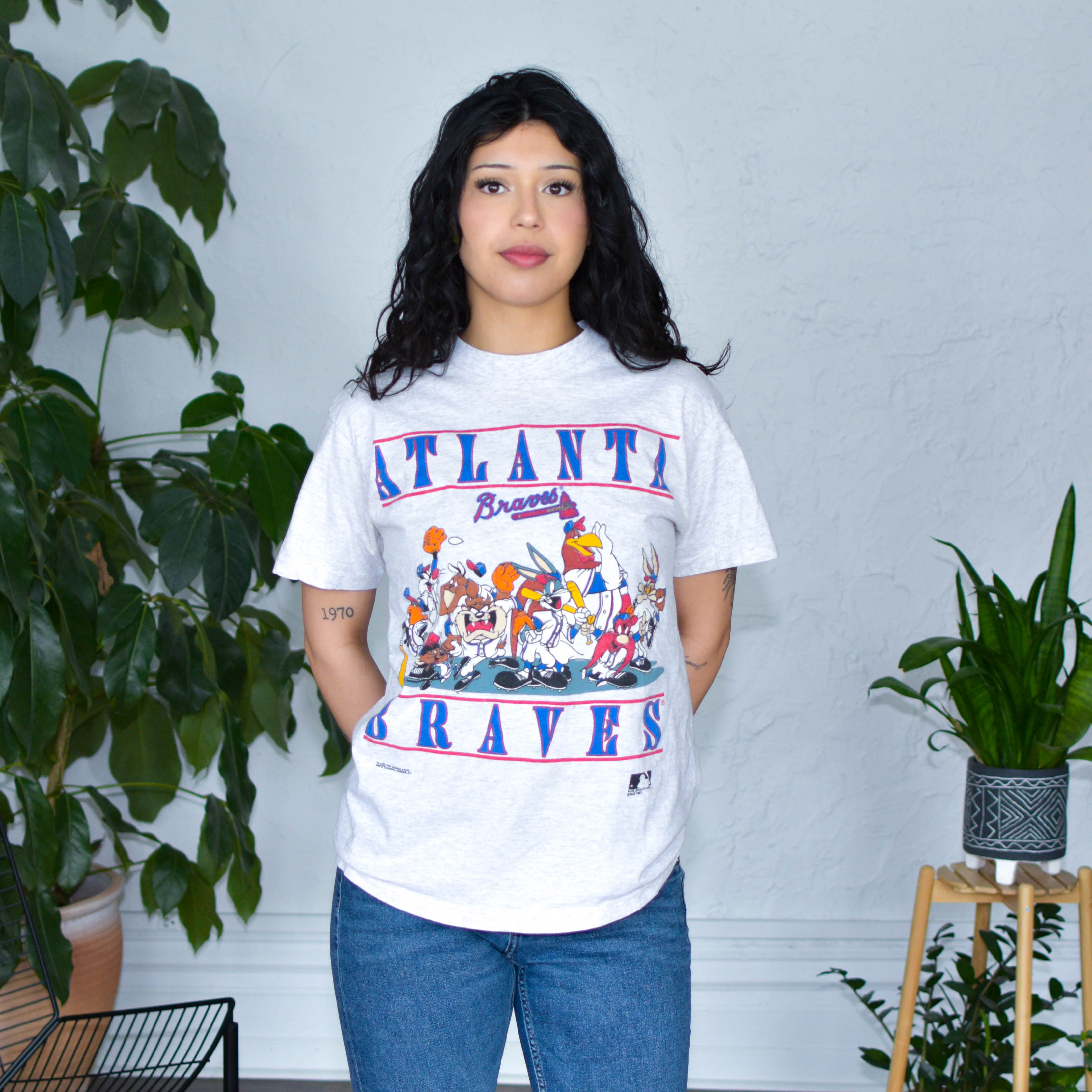 Vintage 1993 Atlanta Braves Looney Tunes T-Shirt