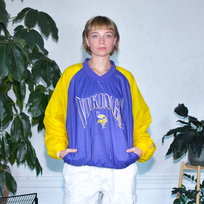 Vintage Minnesota Vikings Logo 7 Pull-Over Windbreaker