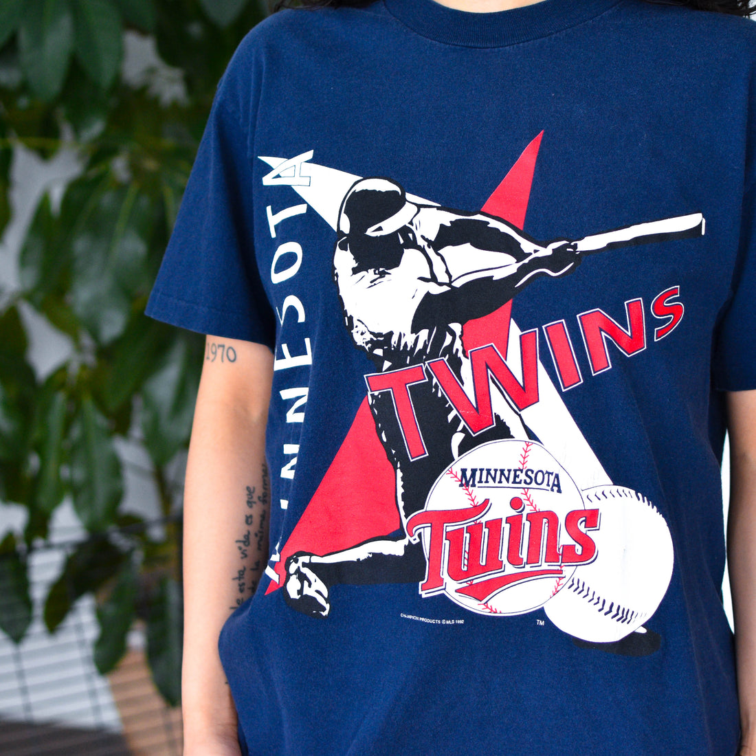 Vintage 1992 Minnesota Twins Graphic T-Shirt