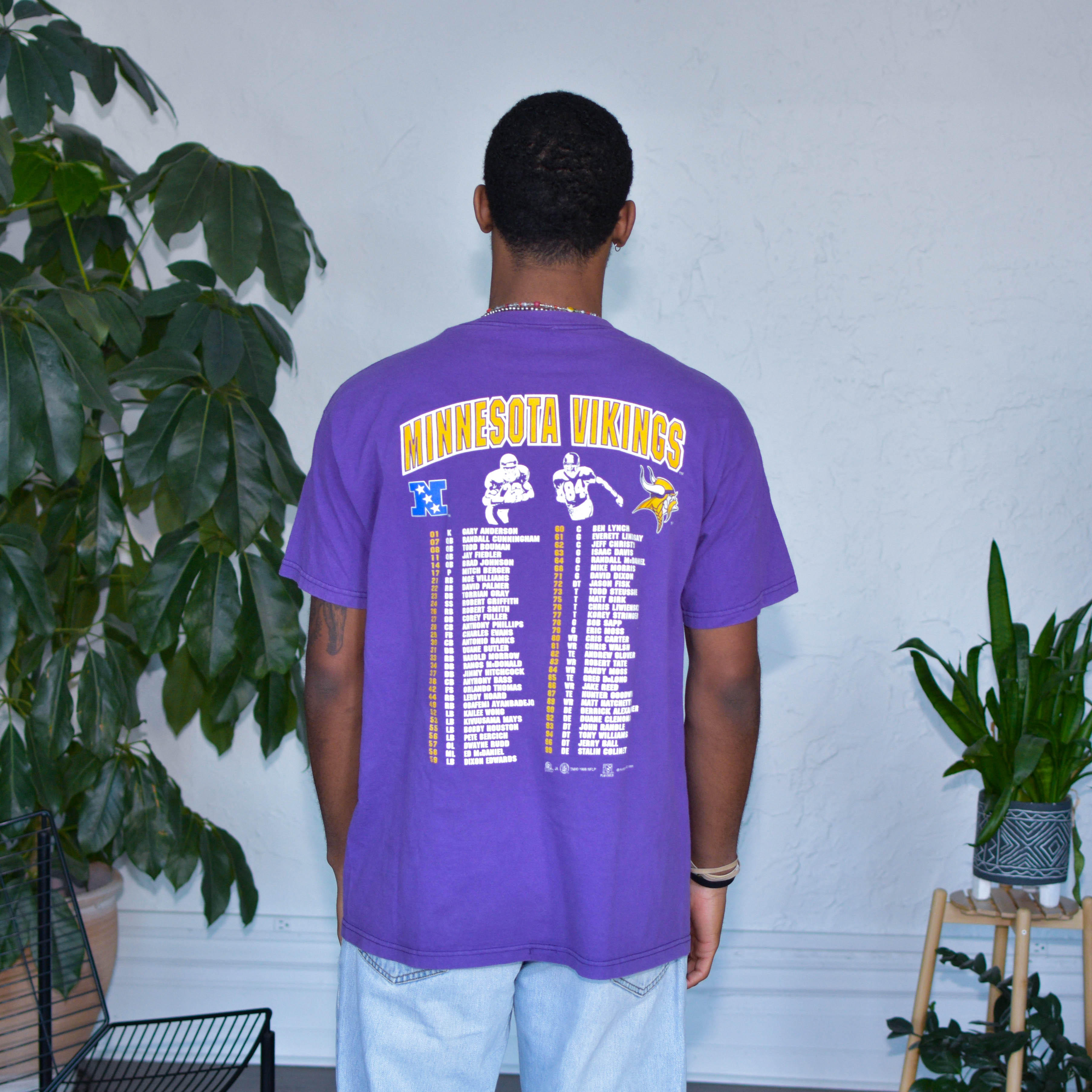 Vintage 1995 Minnesota Vikings Roster T-Shirt