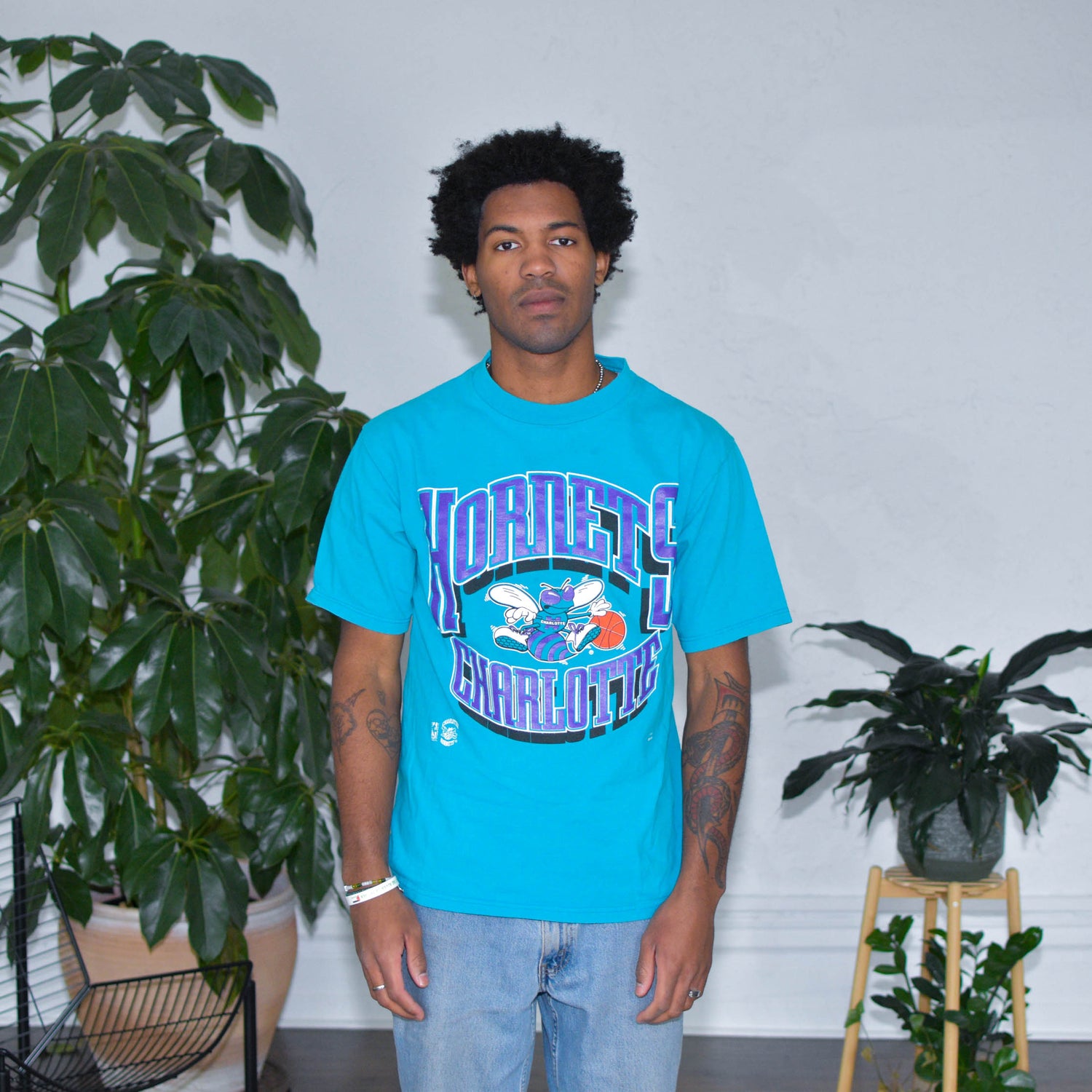 Vintage 90s Charlotte Hornets Graphic T-Shirt