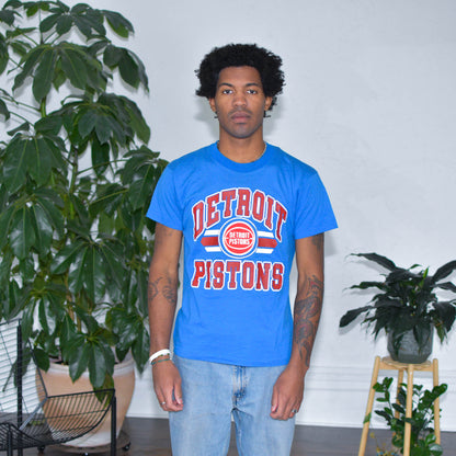 Vintage Detroit Pistons Logo T-Shirt