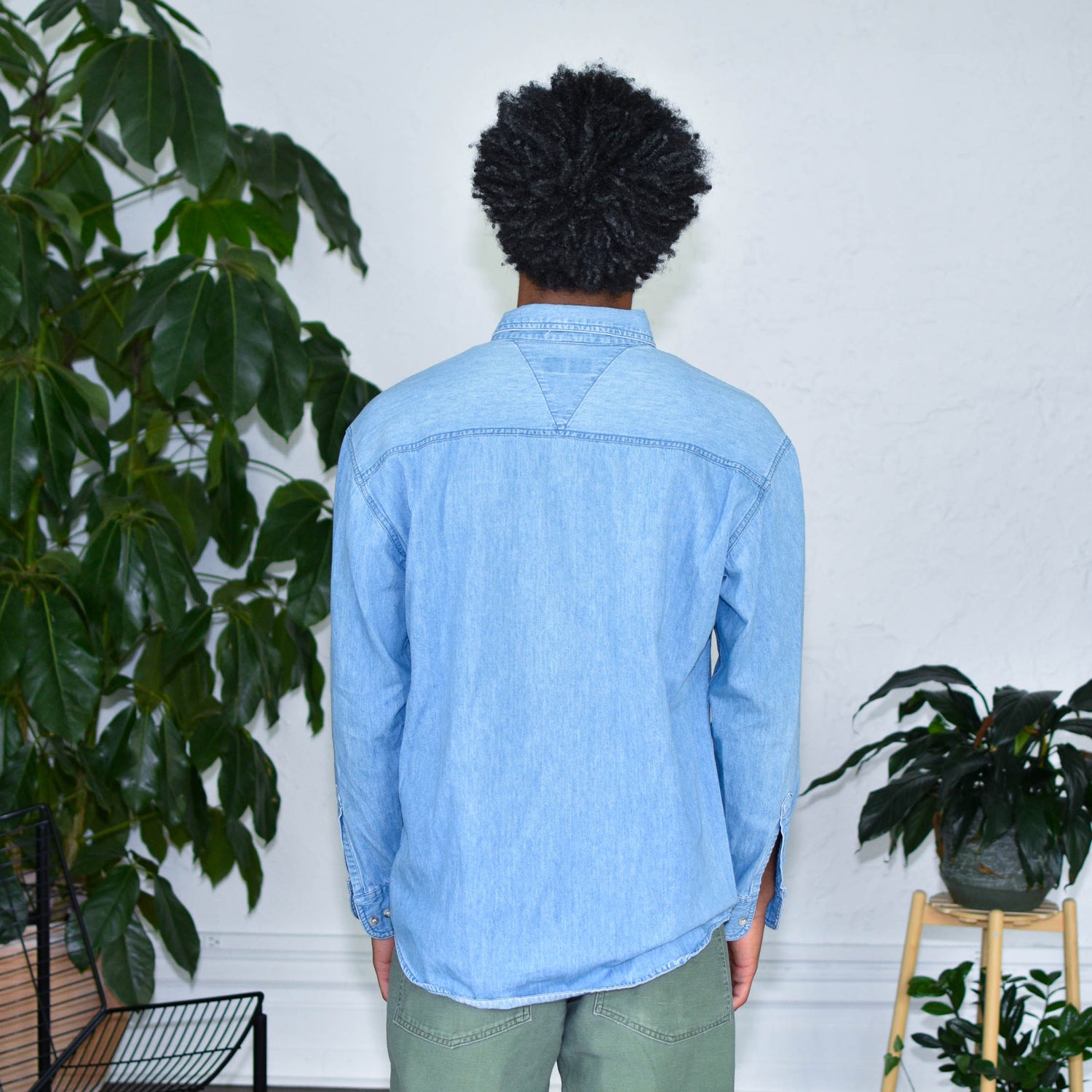 Vintage Campus Denim Lightweight Long Sleeve Button Up