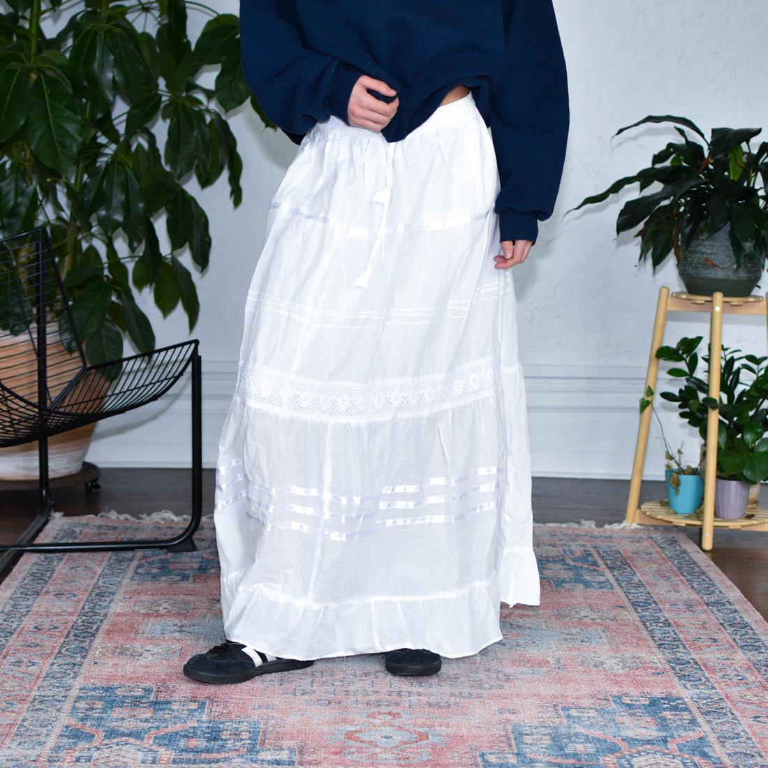 Vintage White Flowy Maxi Skirt